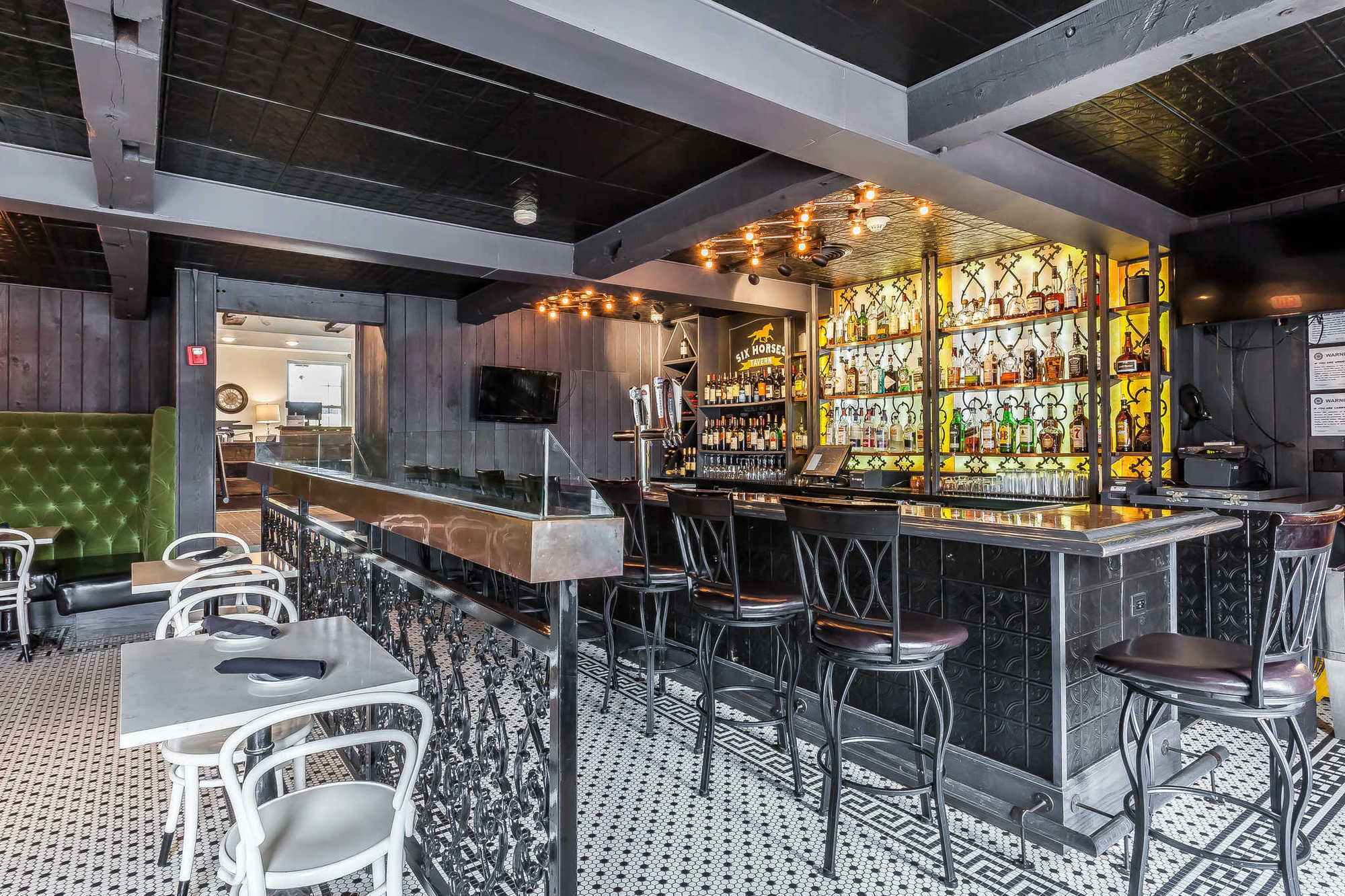 The Aurora Inn Hotel&Event Center Restaurant foto